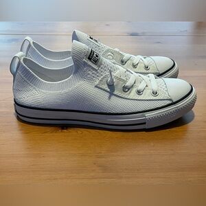 Women’s Chuck Taylor All Star Shoreline Slip-On Sneakers, Size 10, White, New